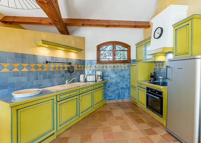 Le Provence, 6 Pers, 5 Min Des Plages Апартаменты Ле-Лаванду