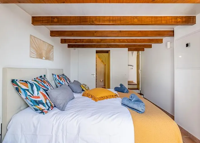 Le Provence, 6 Pers, 5 Min Des Plages *